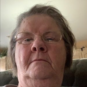 Meet your Posher, Connie